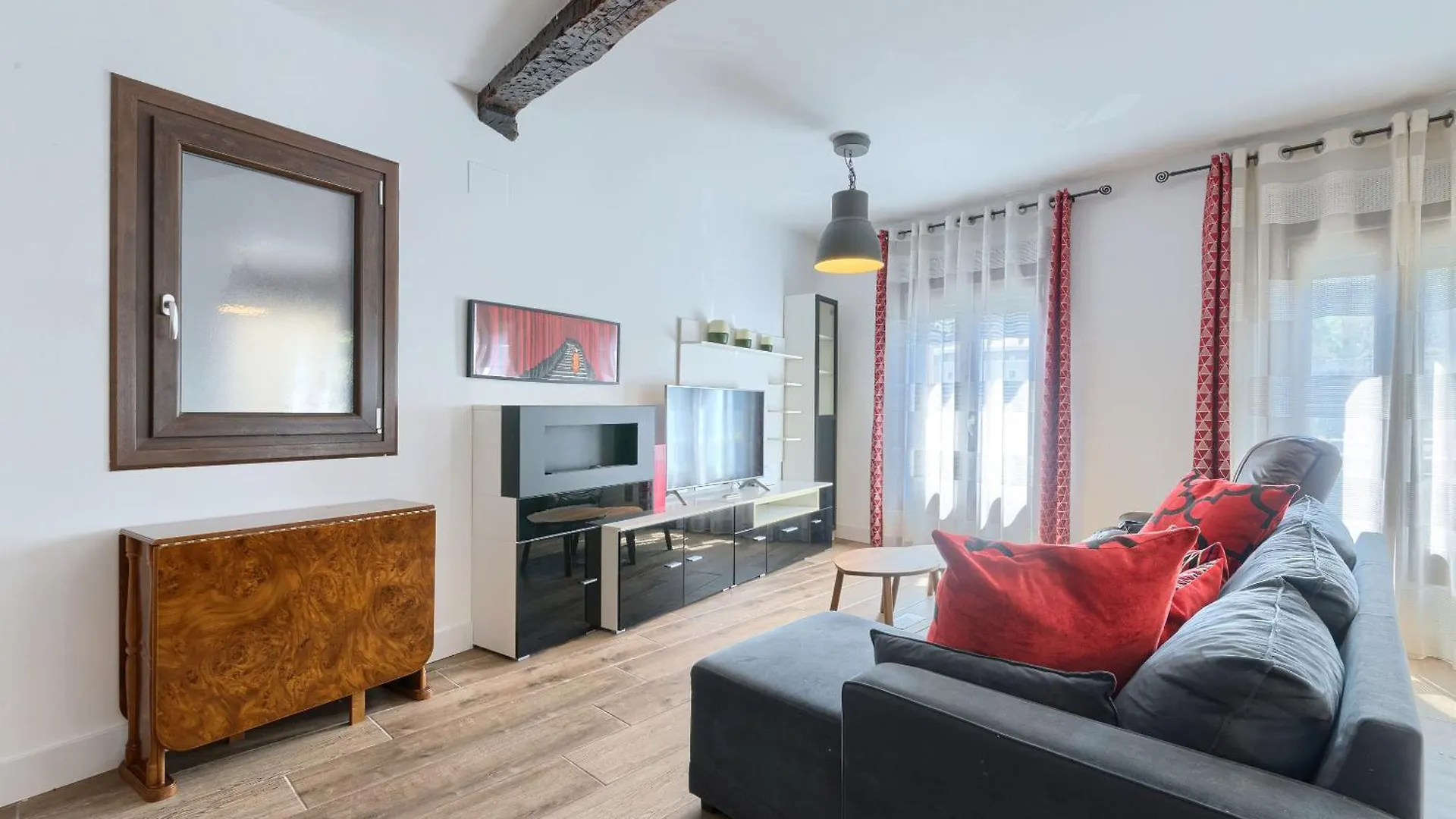 19Th Comfort Flat By Next Stop Bilbao 0*,
